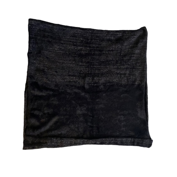 Stella & Dot Kaci Versatile 2 in 1 Soft Black Metallic Scarf - Picture 3 of 6
